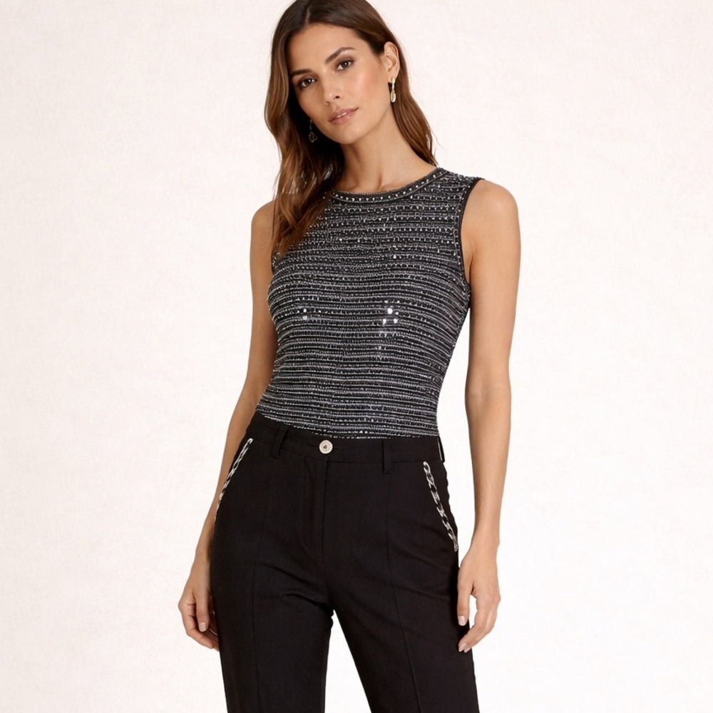 St‎ John sleeveless wool sweater